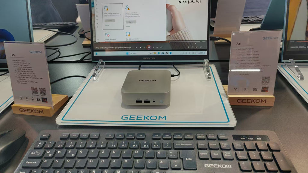 GEEKOM A6 mini PC
